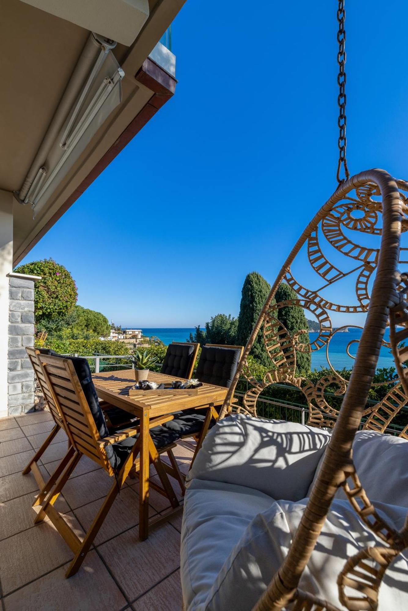Baba Residences Alassio Exterior photo